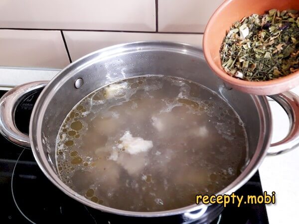 приготовление щей из свежей капусты с говядиной - фото шаг 21