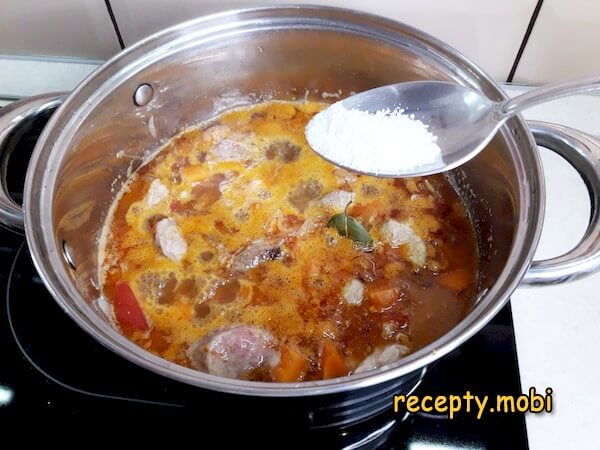 приготовление супа-гуляша по-венгерски - фото шаг 22
