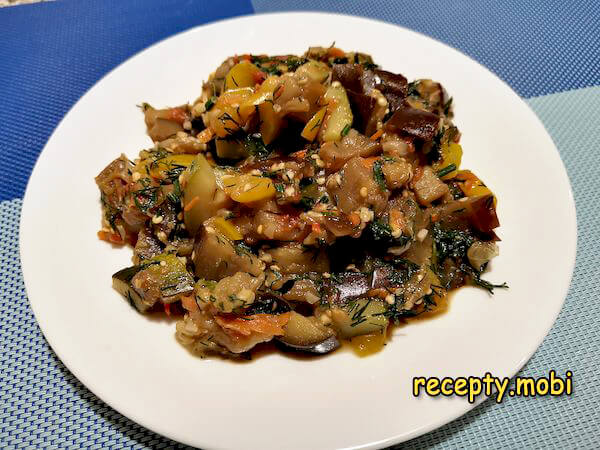 Овощное рагу с баклажанами и кабачками