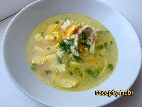 Куриный суп с лапшой и картошкой