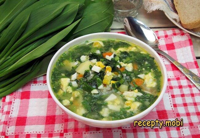 Суп с черемшой и яйцом