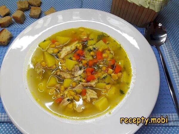 Суп с консервированной кукурузой и курицей