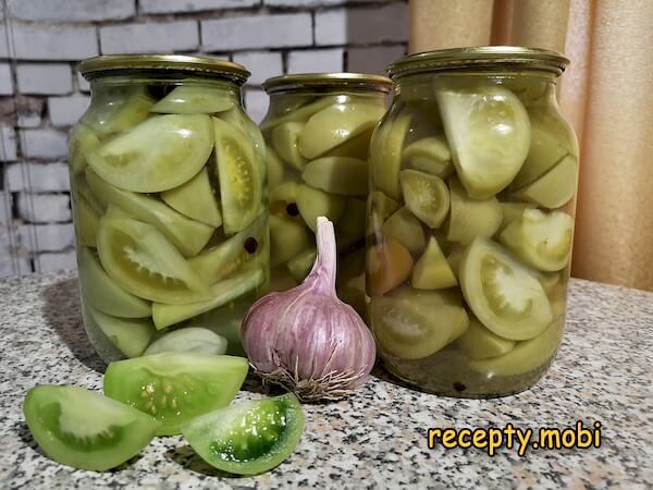 Зелёные помидоры с чесноком на зиму дольками
