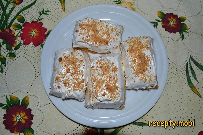 Лимонные пирожные