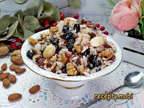 Кутья из риса с изюмом