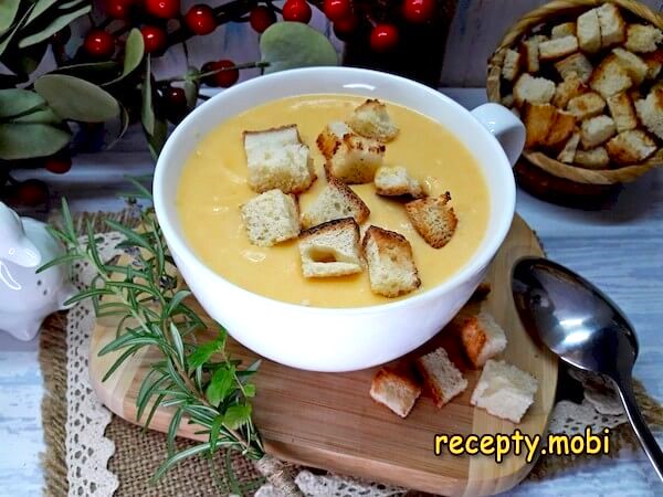 Суп-пюре из цветной капусты со сливками
