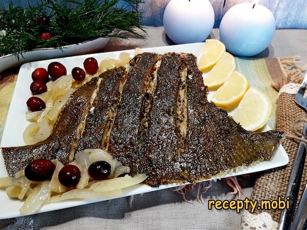 Камбала в духовке целиком