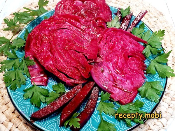 Капуста по-грузински со свеклой