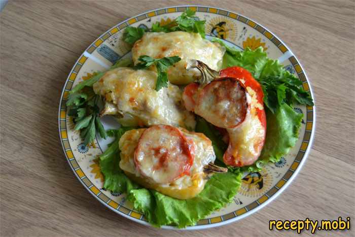 Stuffed peppers halves in the oven