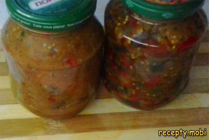 Баклажанная икра с чесноком на зиму по-домашнему