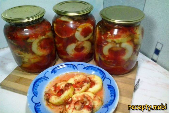 Кольца из кабачков под острым соусом на зиму