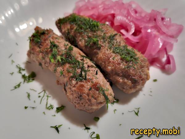 Чевапчичи на сковороде в домашних условиях