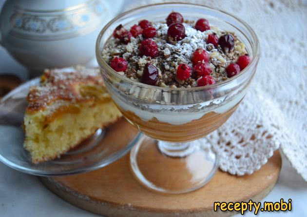 Десерт с консервированными абрикосами
