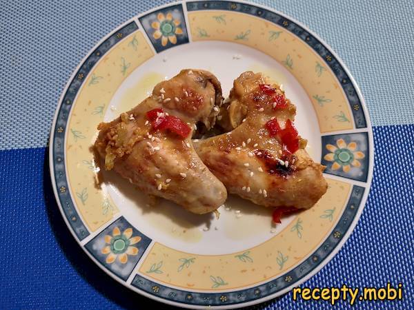 Запечённые куриные крылышки в духовке