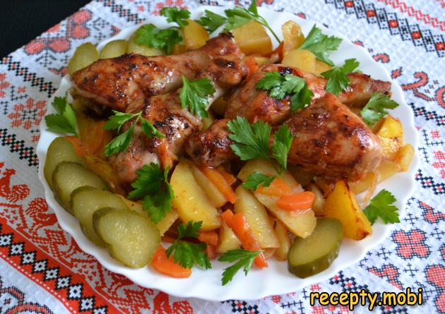 Куриные ножки с картошкой в рукаве
