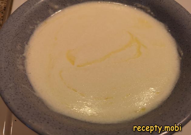 Манная каша на молоке без комочков