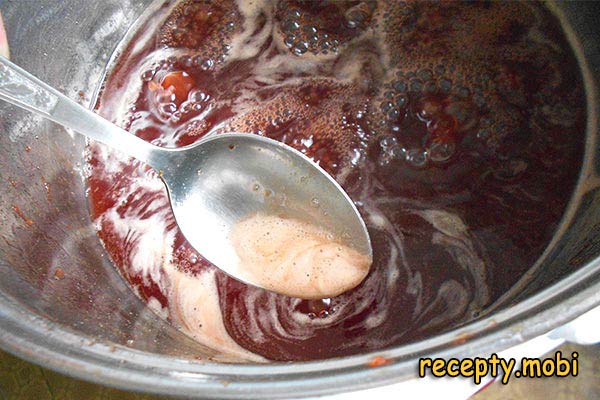 pine cone jam